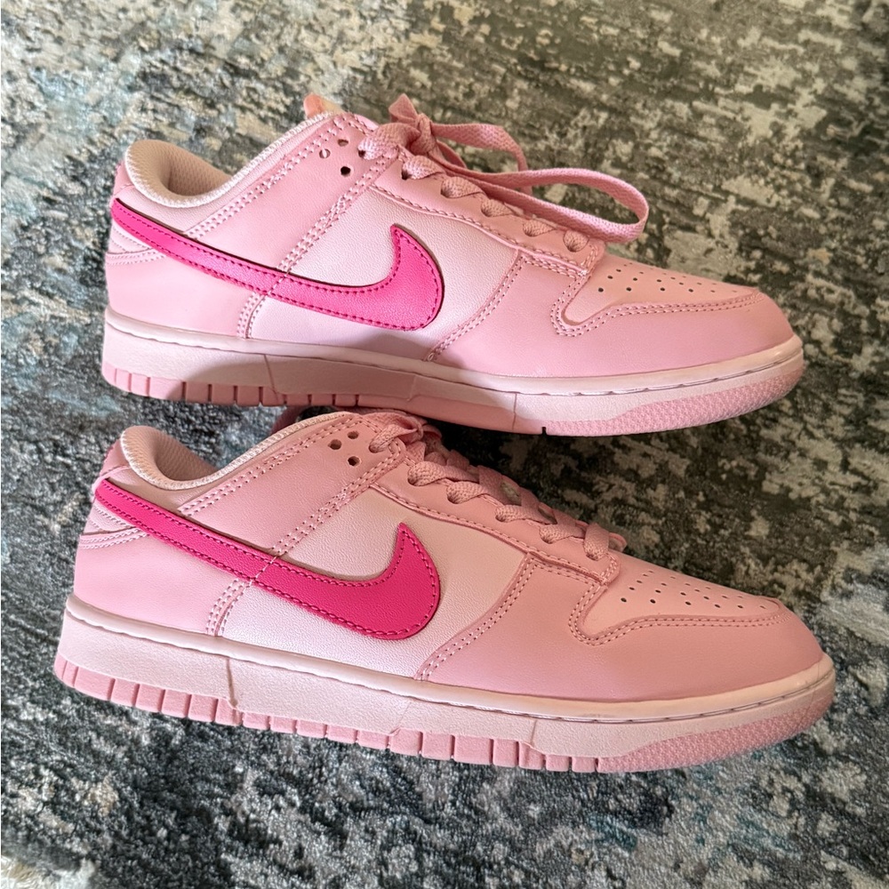 Nike Triple Pink Dunks-Barbie 🩷